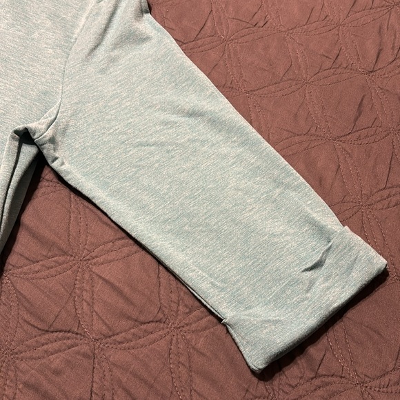 Croft & Barrow Teal 3/4 length sleeve sweater EUC - Picture 3 of 4